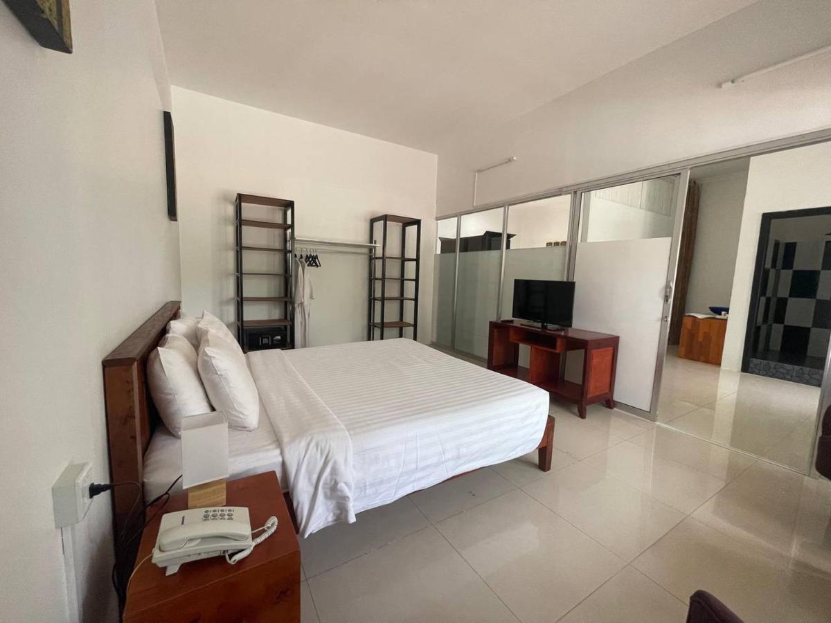 La Riviere D' Angkor Resort Сіємреап Екстер'єр фото
