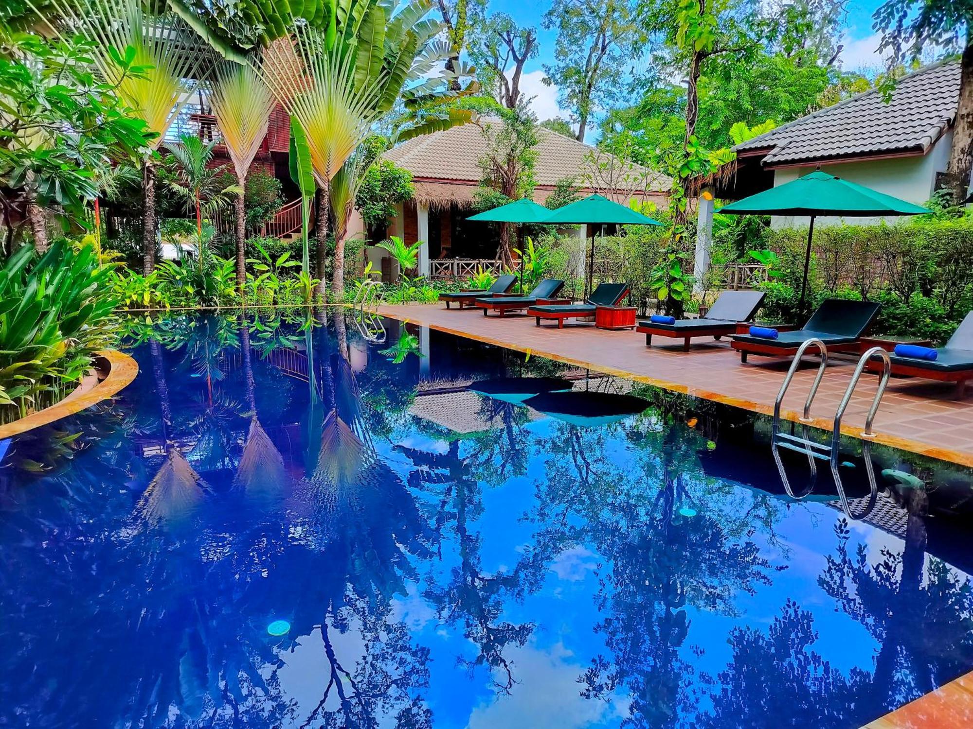 La Riviere D' Angkor Resort Сіємреап Екстер'єр фото