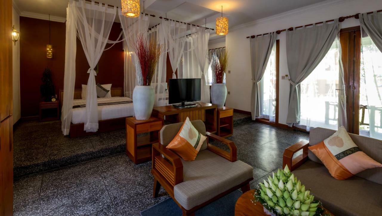 La Riviere D' Angkor Resort Сіємреап Екстер'єр фото