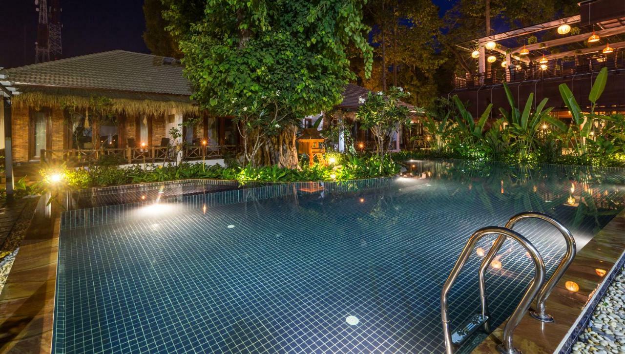La Riviere D' Angkor Resort Сіємреап Екстер'єр фото