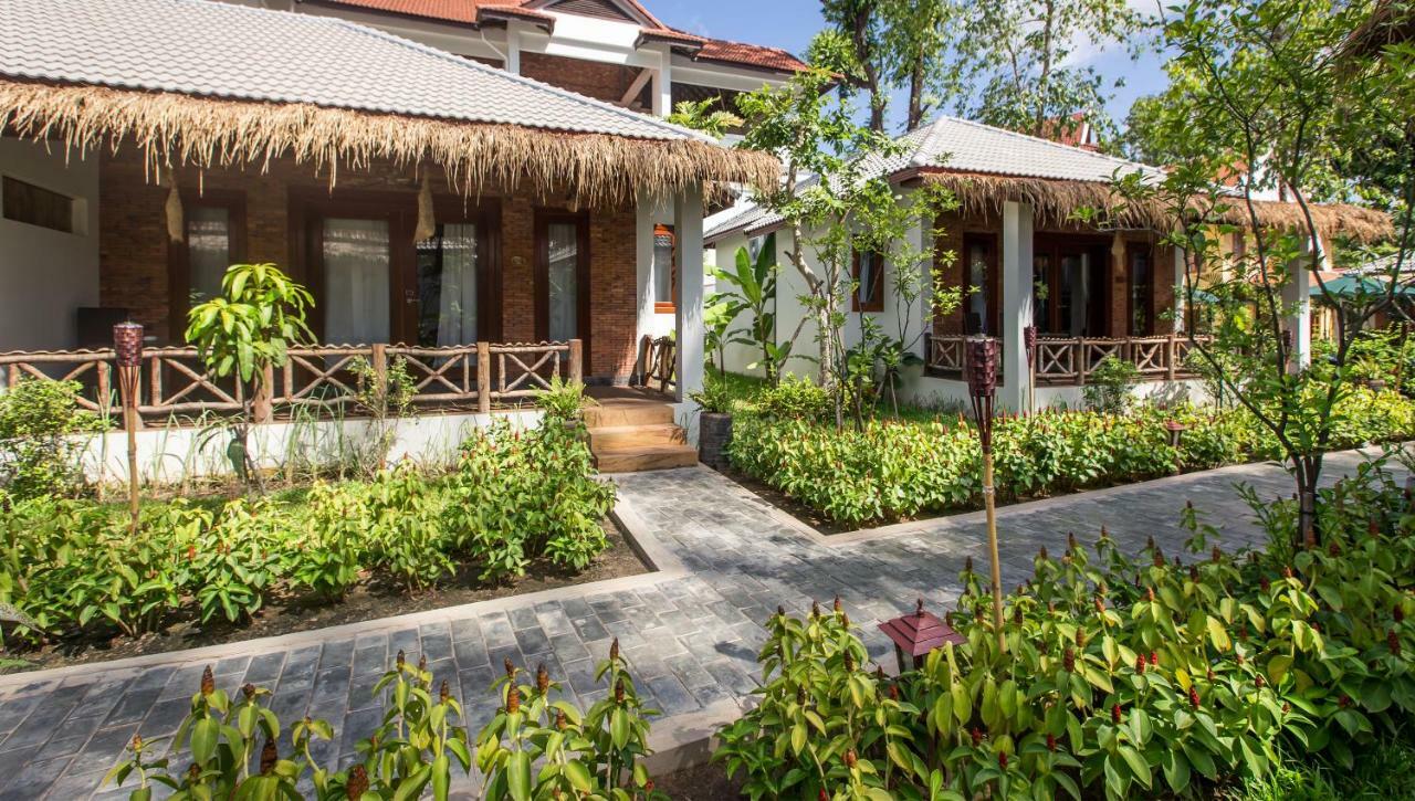 La Riviere D' Angkor Resort Сіємреап Екстер'єр фото